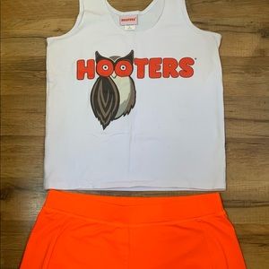 Hooters Outfit